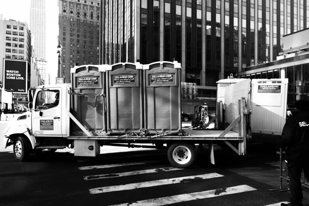 Portable Toilet Options We Offer in Longview Heights, WA